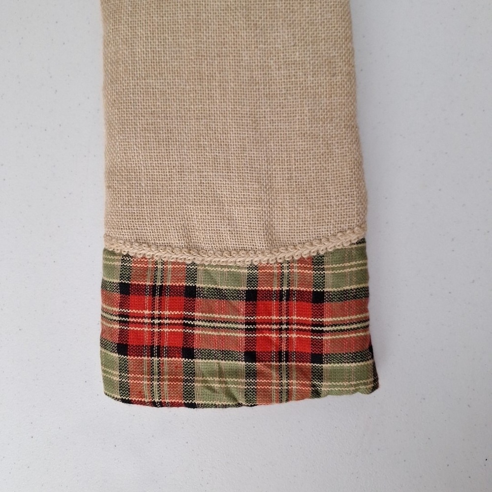 The Christmas Shoppe Tree Skirt Burlap and Red Green Plaid 48" NEW - Picture 9 of 12